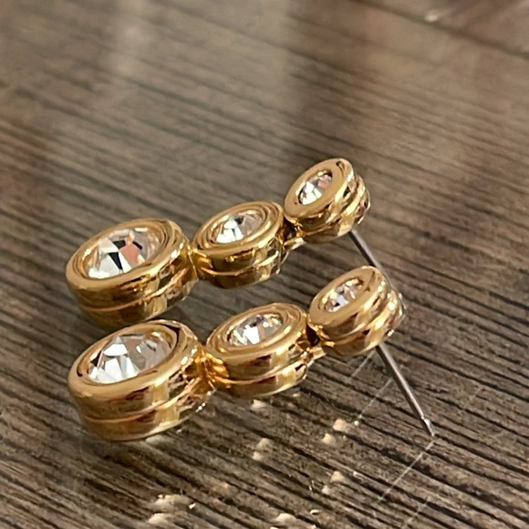Vintage Swarovski Crystal Three Stone Drop Earrings, Gold-tone - Picture 4 of 16